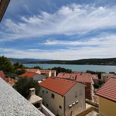 公寓 Baran By Interhome