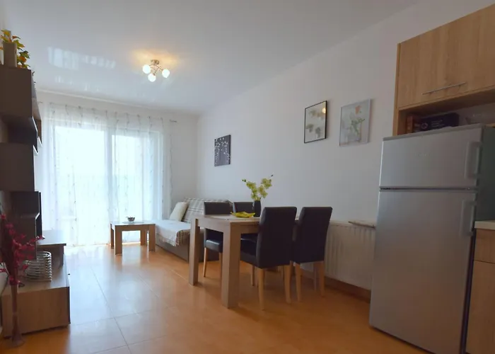 Lejlighed Baran By Interhome